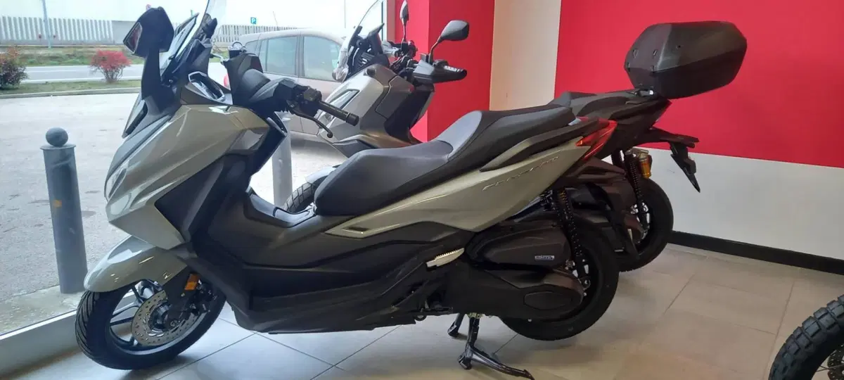 Honda Forza 350 (2025 - 26)