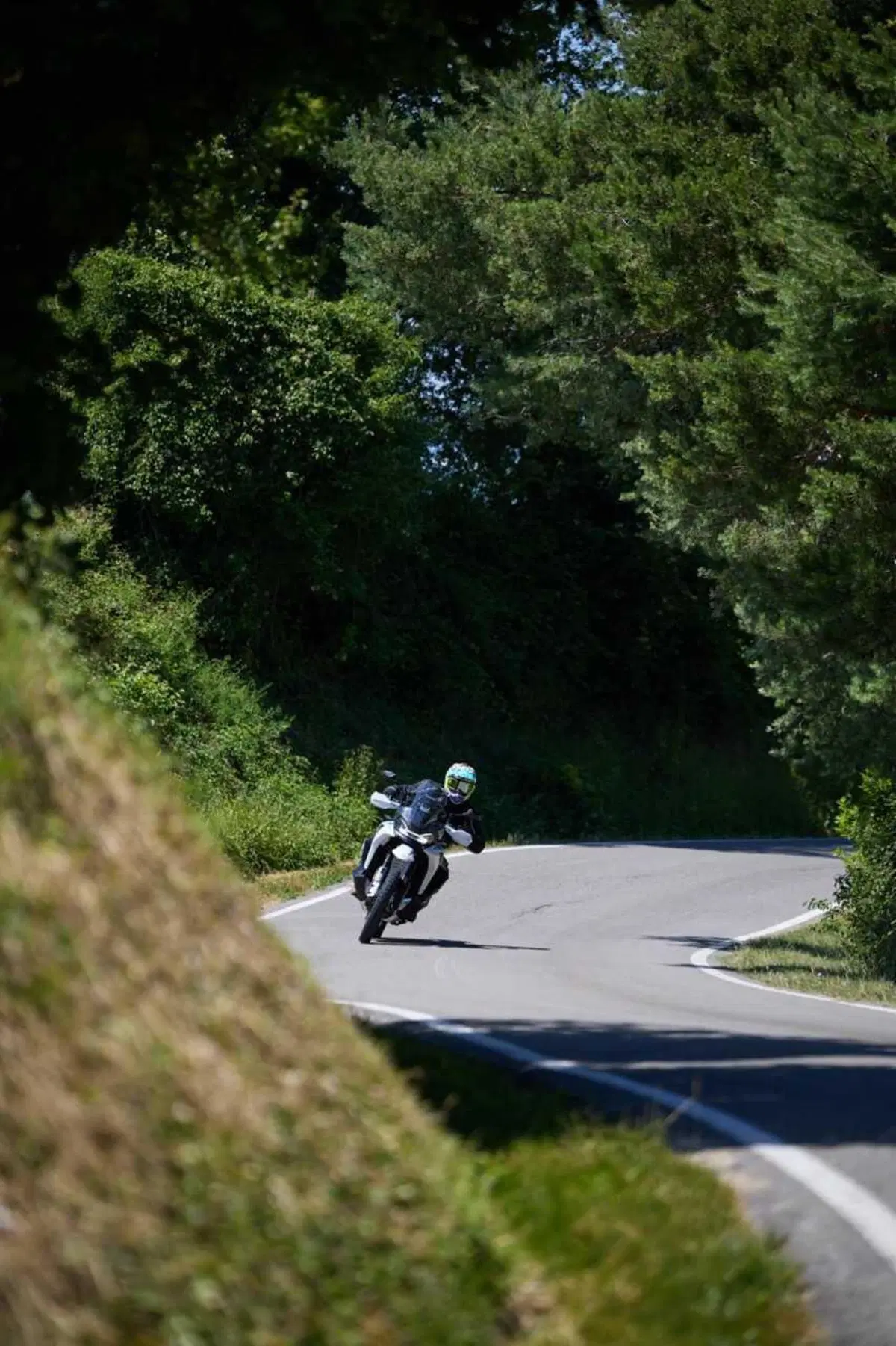 CF MOTO 1000 MT-X: a muso duro contro le MAXI a soli 9.990€ - il TEST di Moto.it [VIDEO] (3)