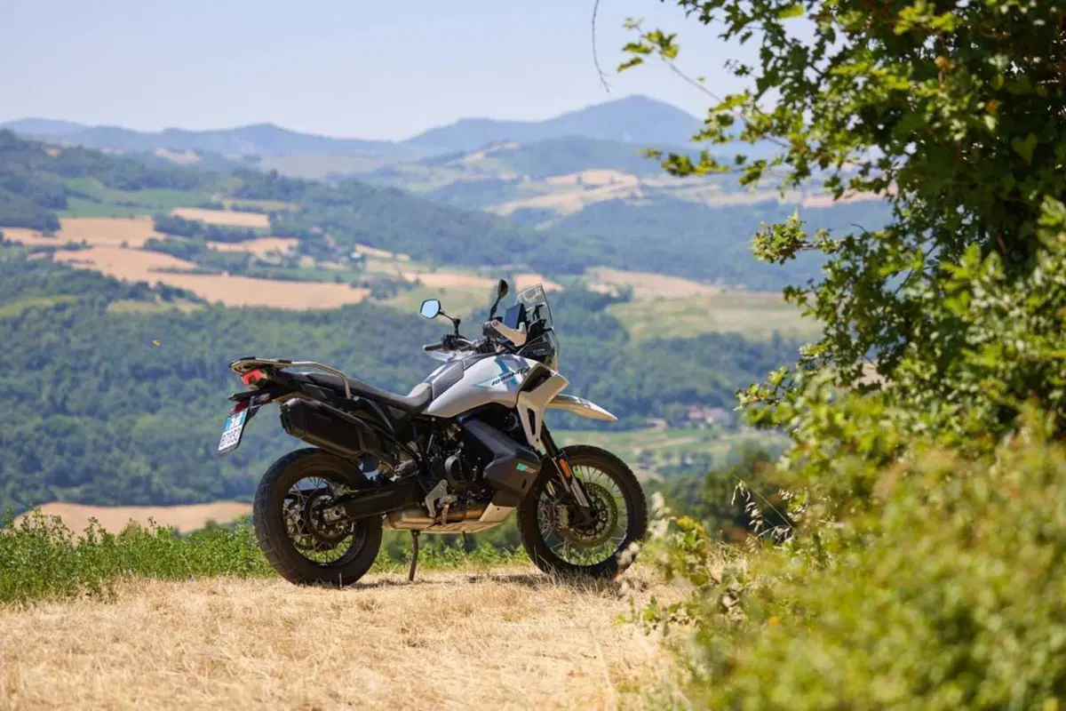 CF MOTO 1000 MT-X: a muso duro contro le MAXI a soli 9.990€ - il TEST di Moto.it [VIDEO] (12)