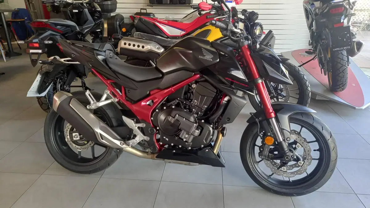 Honda CB 750 Hornet (2026)