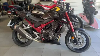 Honda CB 750 Hornet (2026) nuova