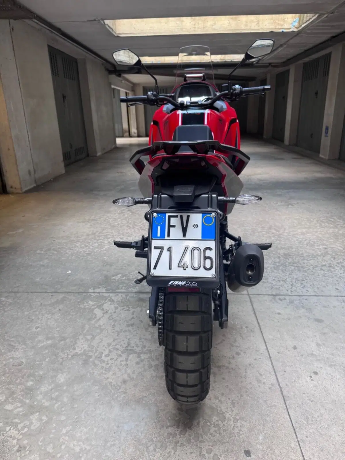 Moto Morini X-Cape 700 (2025 - 26) (2)