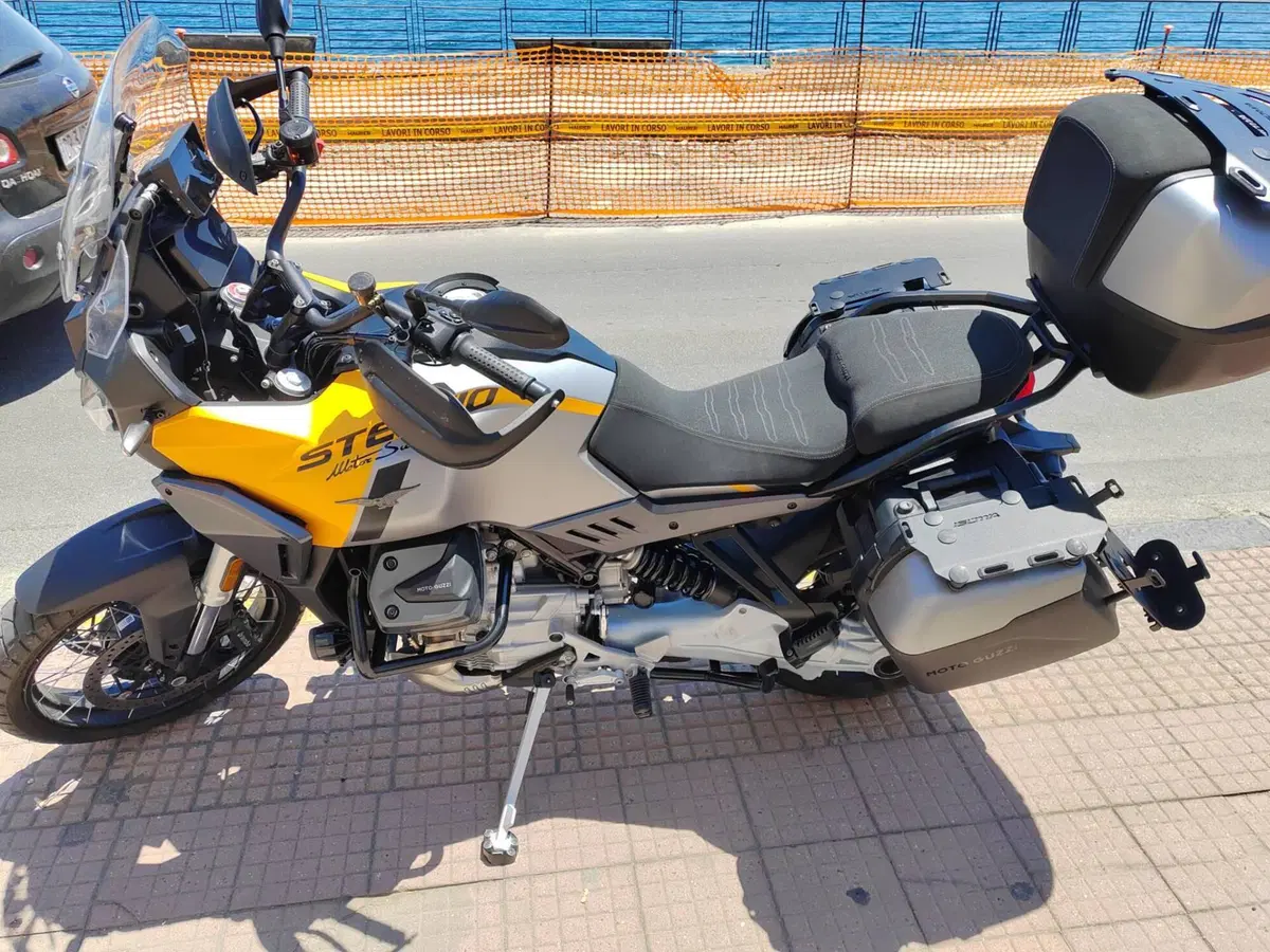 Moto Guzzi Stelvio PFF (2024 - 26) (2)