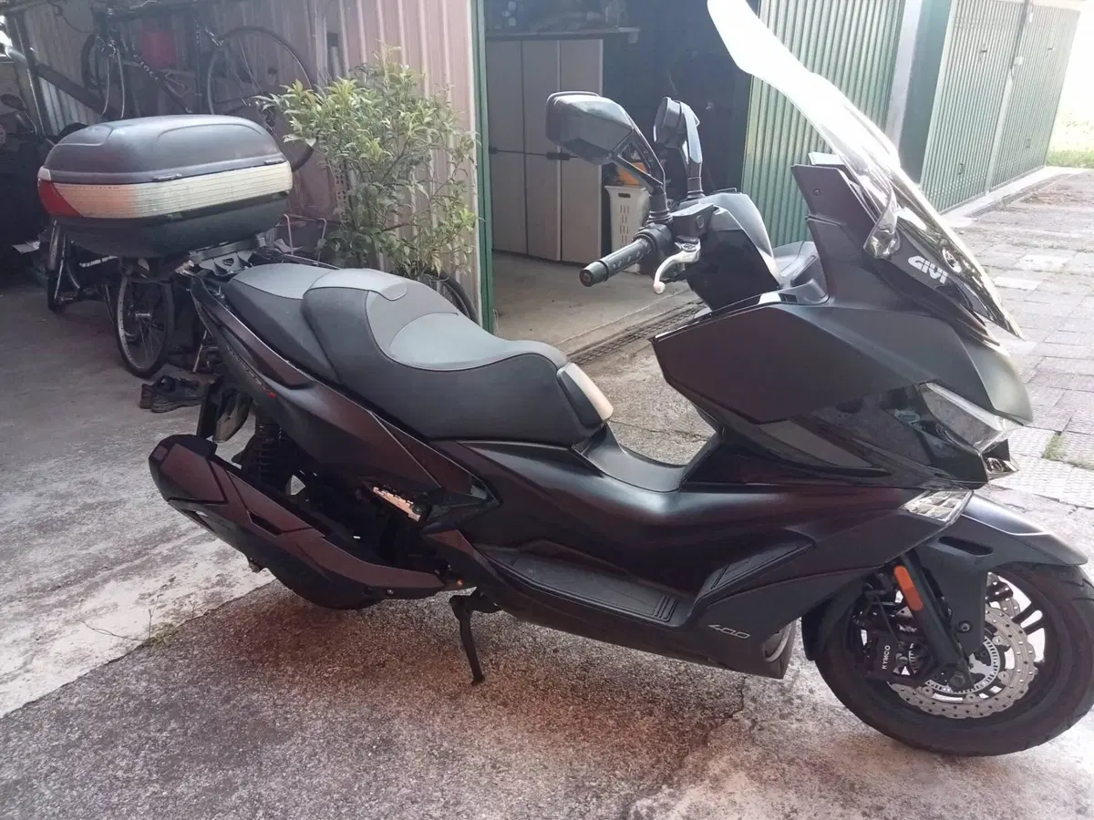 Kymco Xciting VS 400i (2023 - 26) (6)