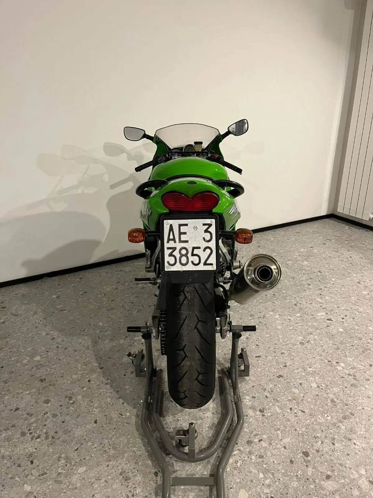 Kawasaki Ninja 900 ZX-9R (1998 - 01) (4)