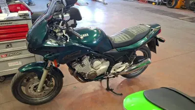 Yamaha XJ 600  d'epoca