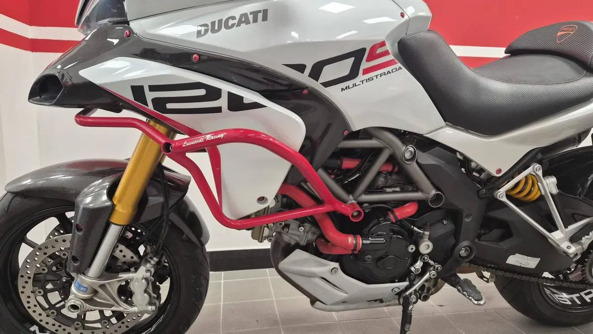 Ducati Multistrada 1200 S Touring (2010 - 12) (2)