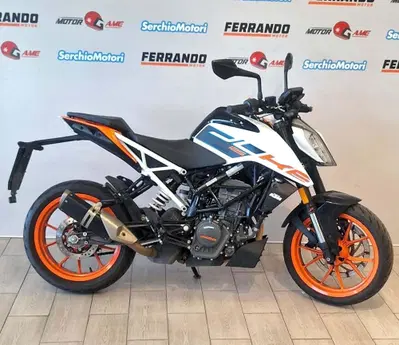 KTM 125 Duke (2024 - 25) usata