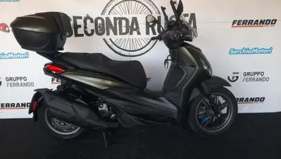 Piaggio Beverly 400 (2025 - 26) usata