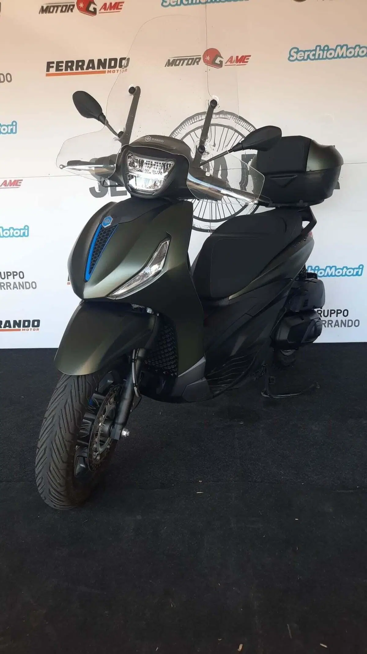 Piaggio Beverly 400 (2025 - 26) (3)