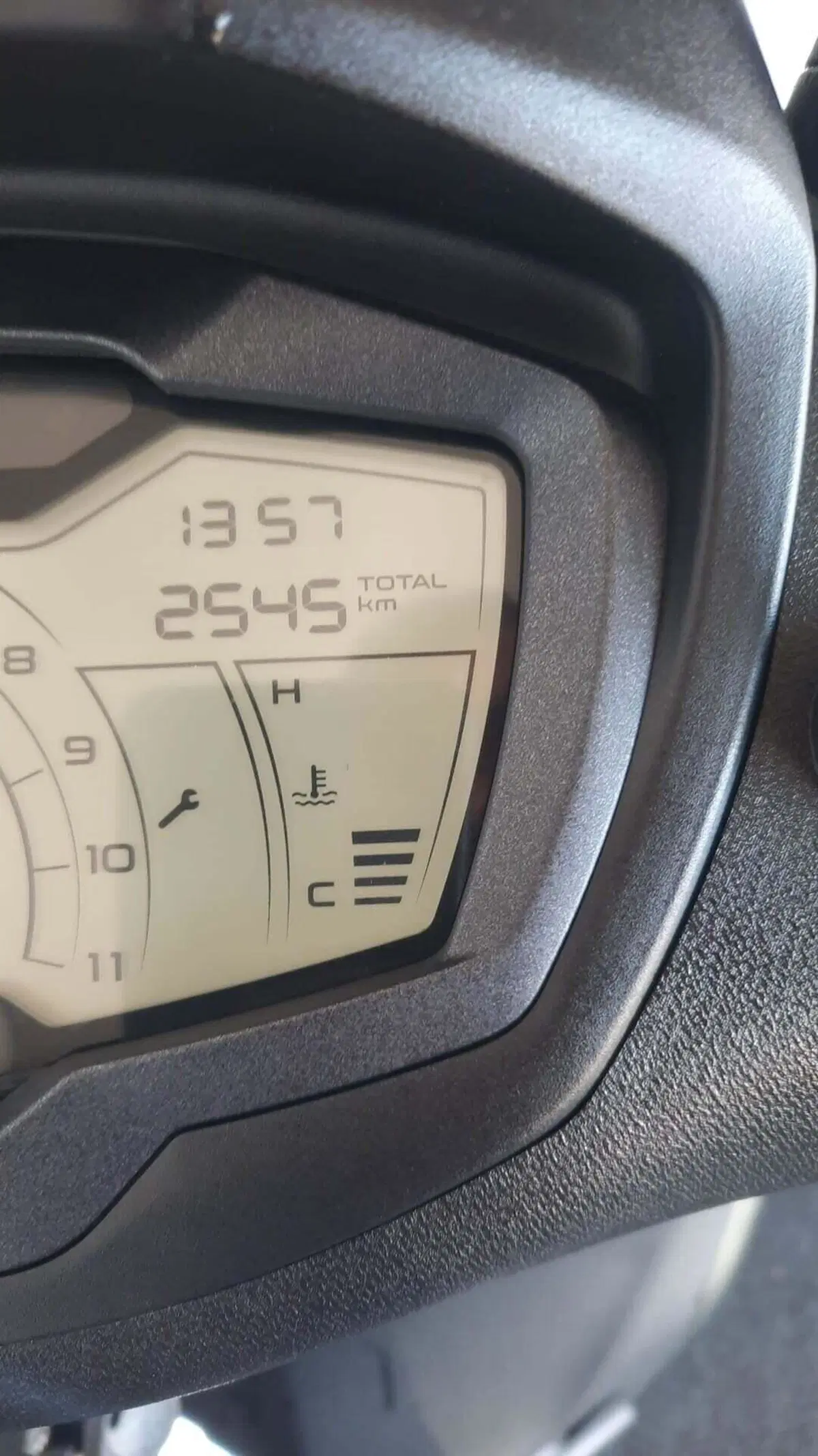 Piaggio Beverly 400 (2025 - 26) (5)