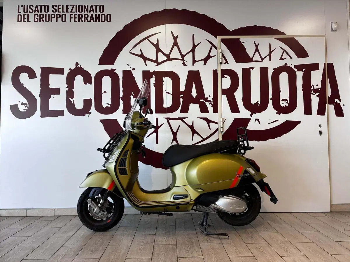 Vespa GTS 300 Super Sport (2023 - 24) (2)