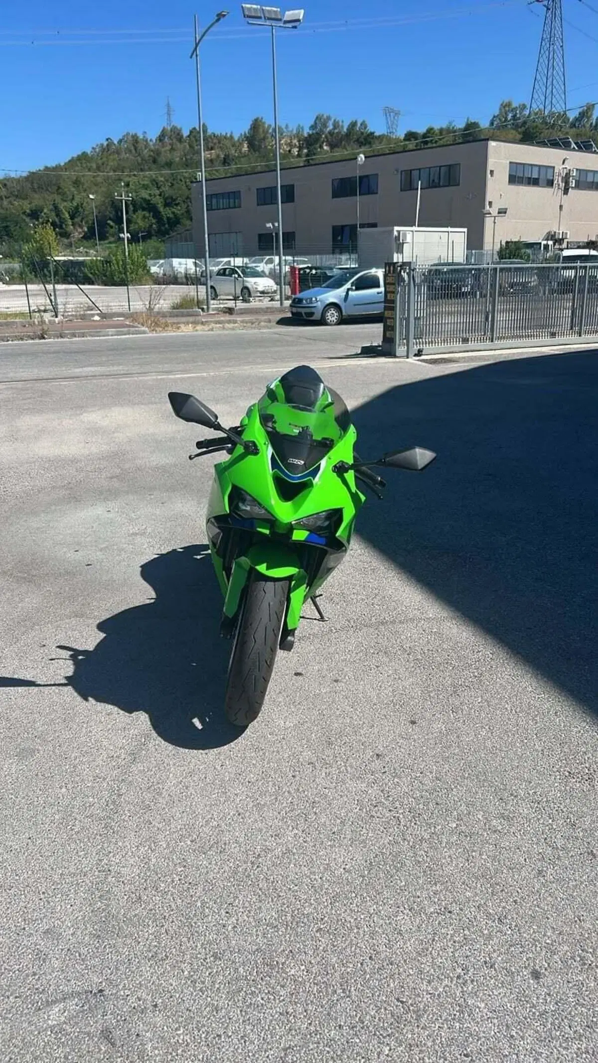 Kawasaki Ninja 636 ZX-6R (2024 - 26) (5)