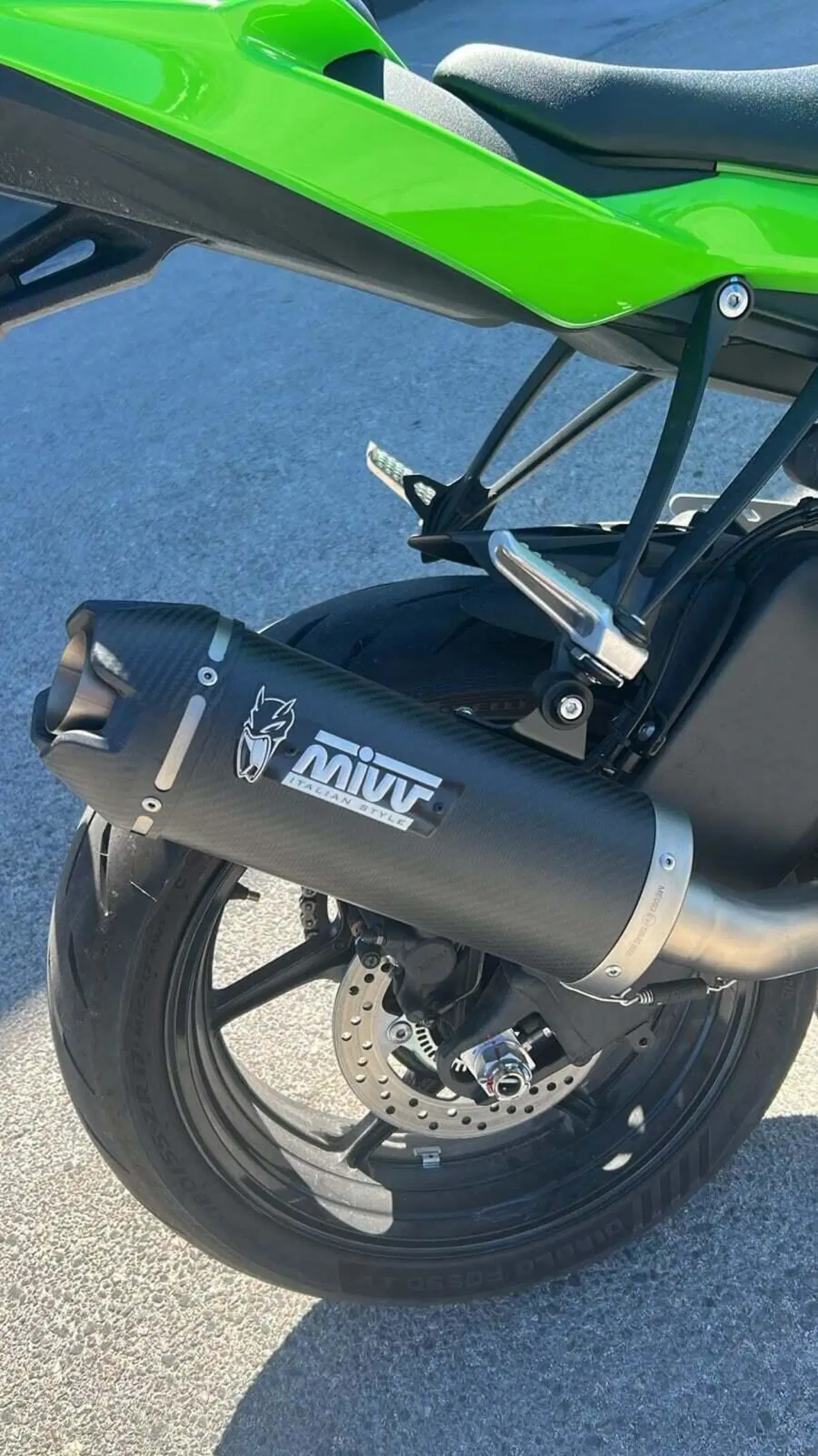 Kawasaki Ninja 636 ZX-6R (2024 - 26) (8)