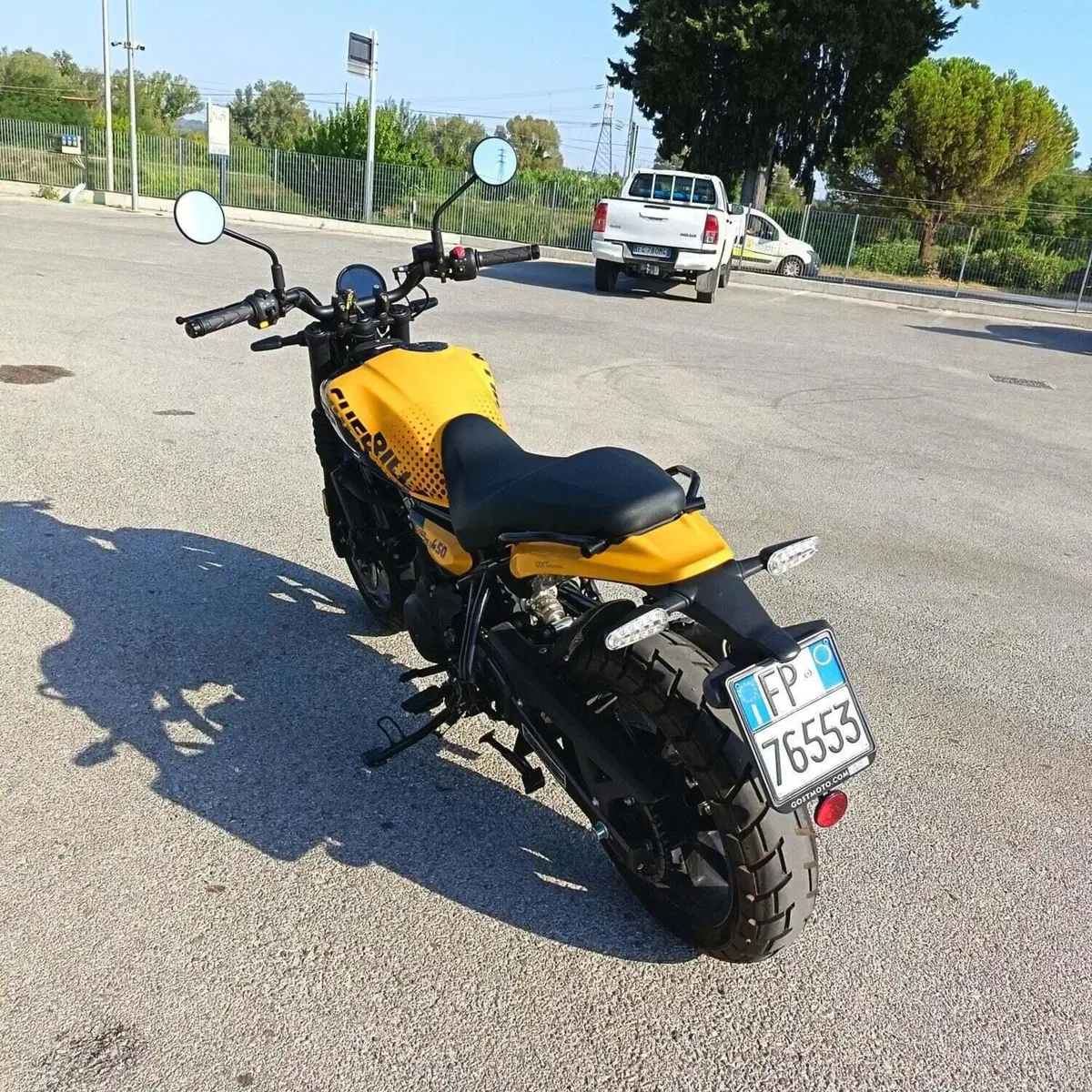Royal Enfield Guerrilla 450 (2024 - 26) (5)