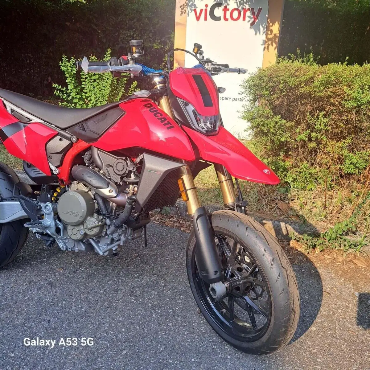 Ducati Hypermotard 698 Mono (2024 - 26) (3)
