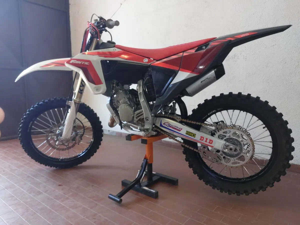Fantic Motor XX 125 2T (2024) (10)