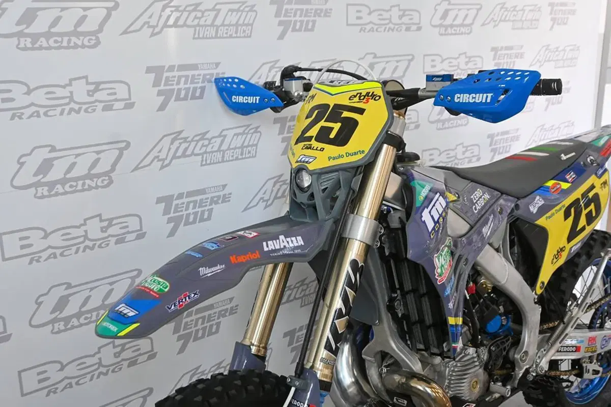 Tm Moto EN 300 Fi ES 2T (2026) (10)