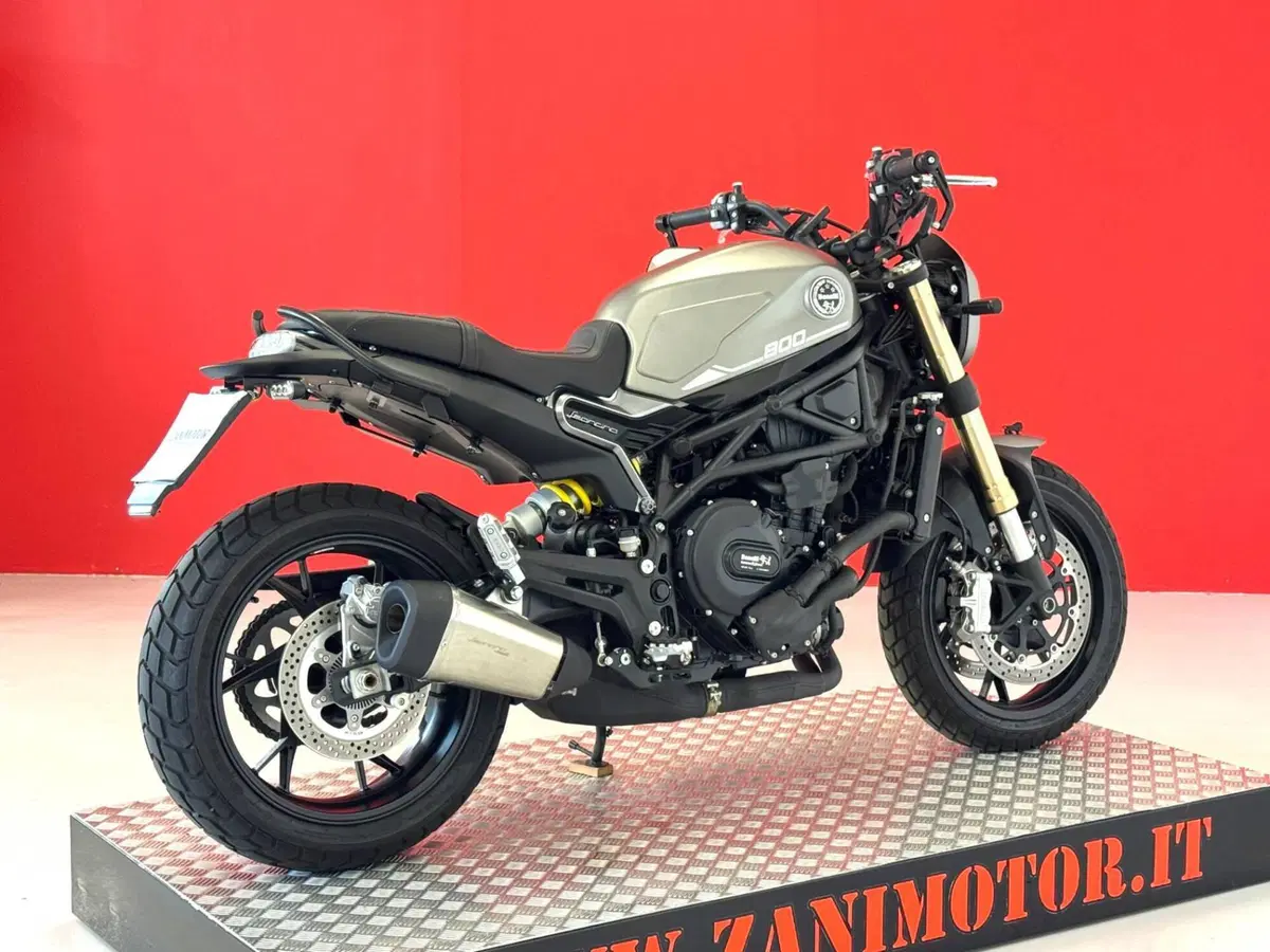 Benelli Leoncino 800 (2022 - 26) (8)