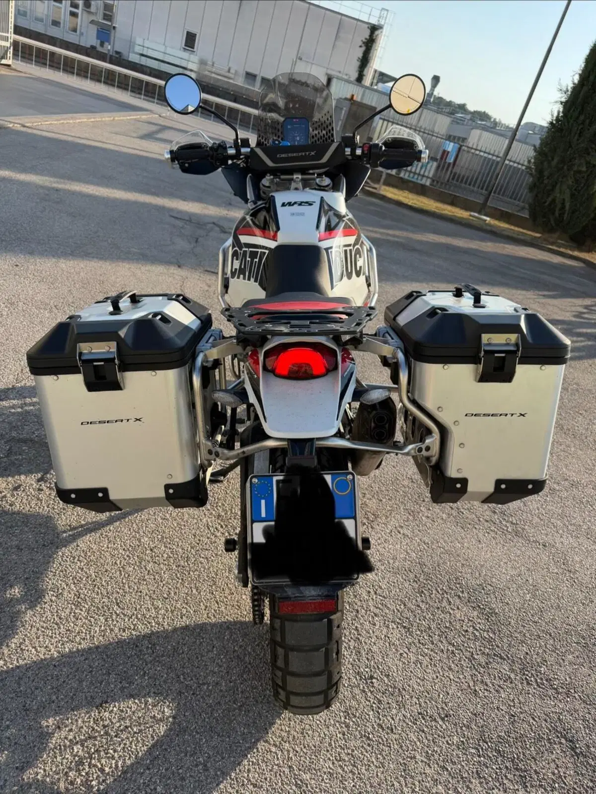 Ducati DesertX (2022 - 25) (4)