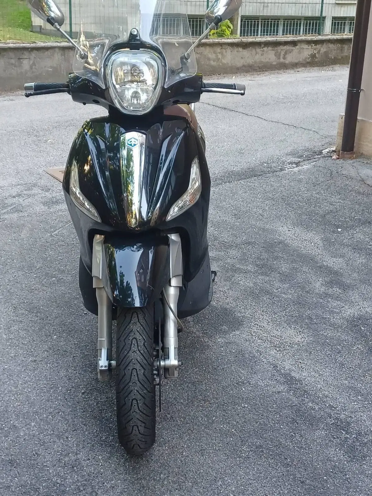 Piaggio Beverly 300 i.e. (2010 - 16) (2)