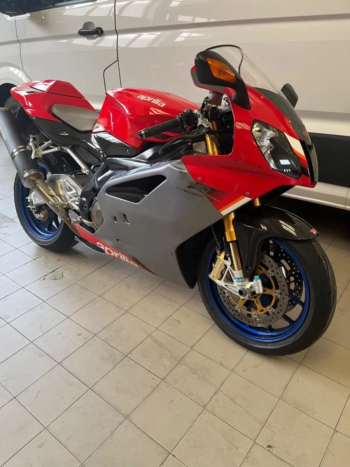 Aprilia RSV 1000 R (2004 - 05)