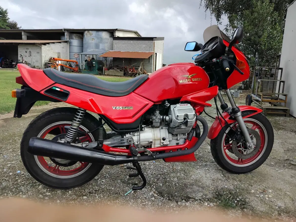 Moto Guzzi Lario 650 (2)