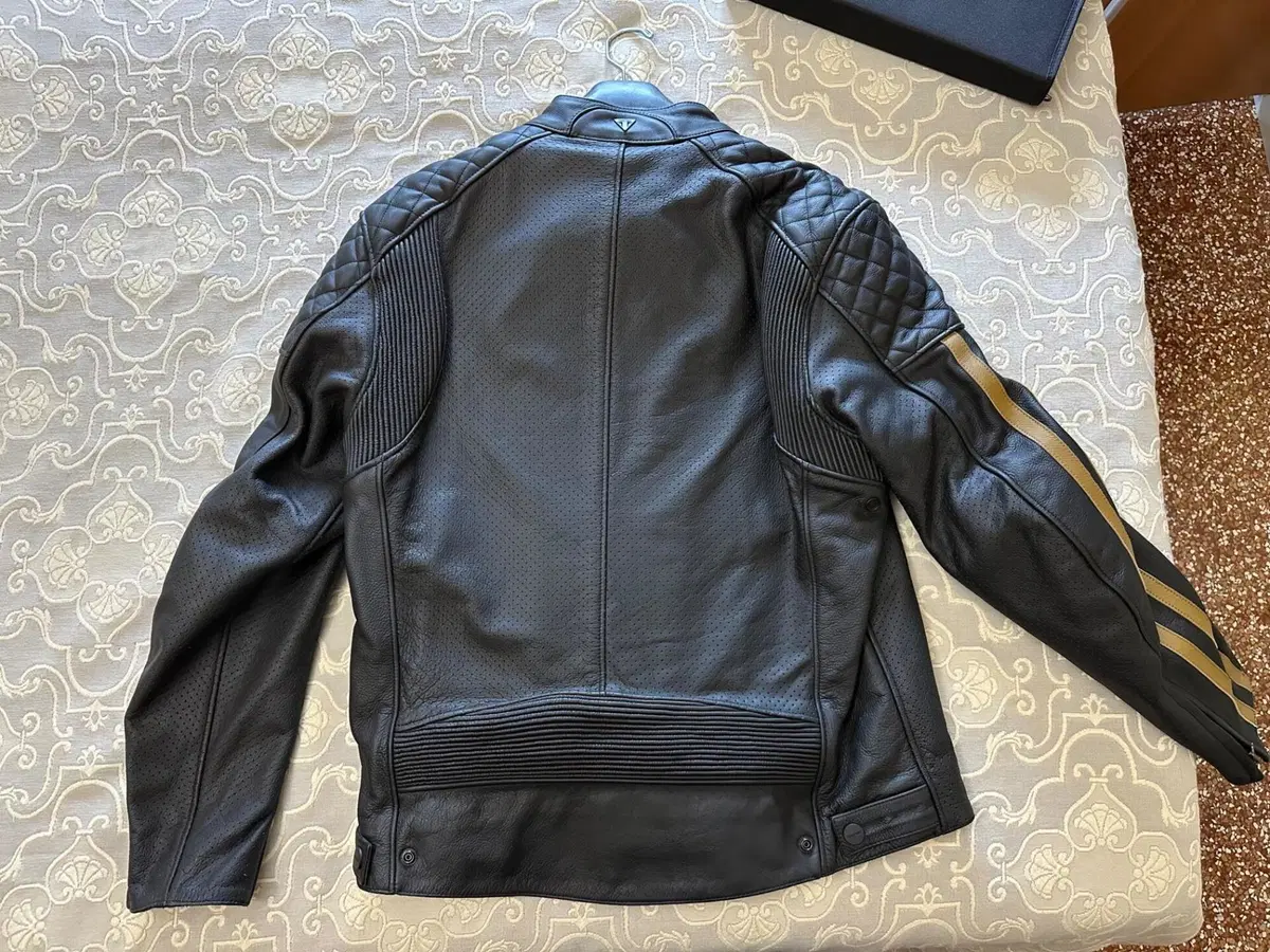 Giacca pelle Triumph BRADDAN AIR RACE LTHR JKT (2)