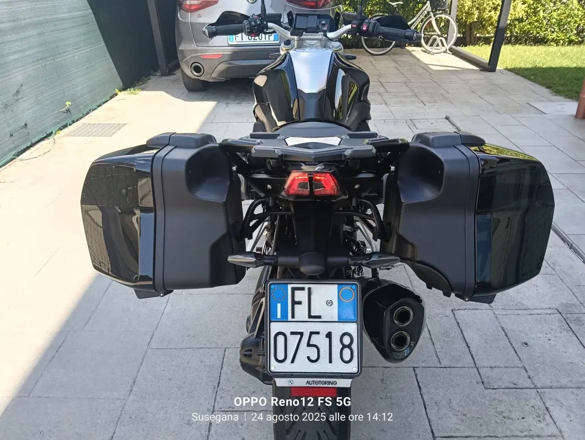 Bmw R 1250 R (2021 - 25)