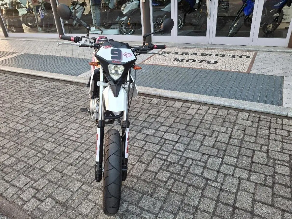 Betamotor RR 125 4T Motard (2006 - 11) (6)