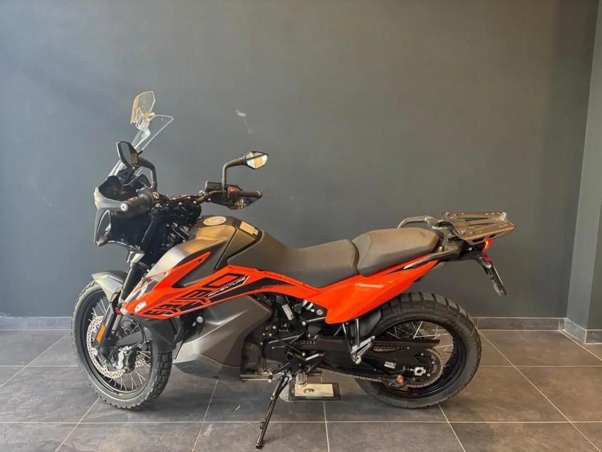 KTM 890 Adventure R (2021) (4)