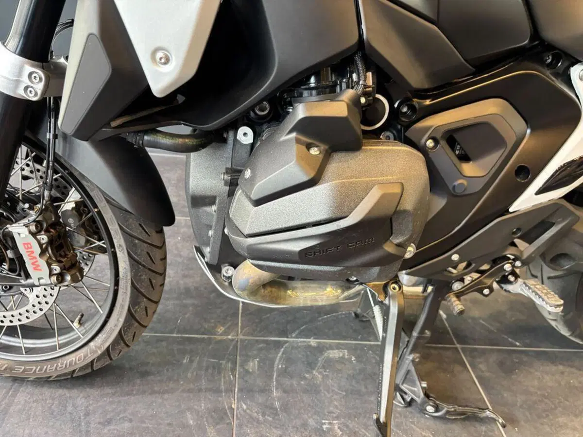 Bmw R 1300 GS Trophy (2023 - 26) (10)