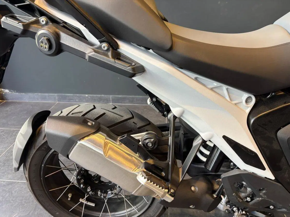 Bmw R 1300 GS Trophy (2023 - 26) (11)