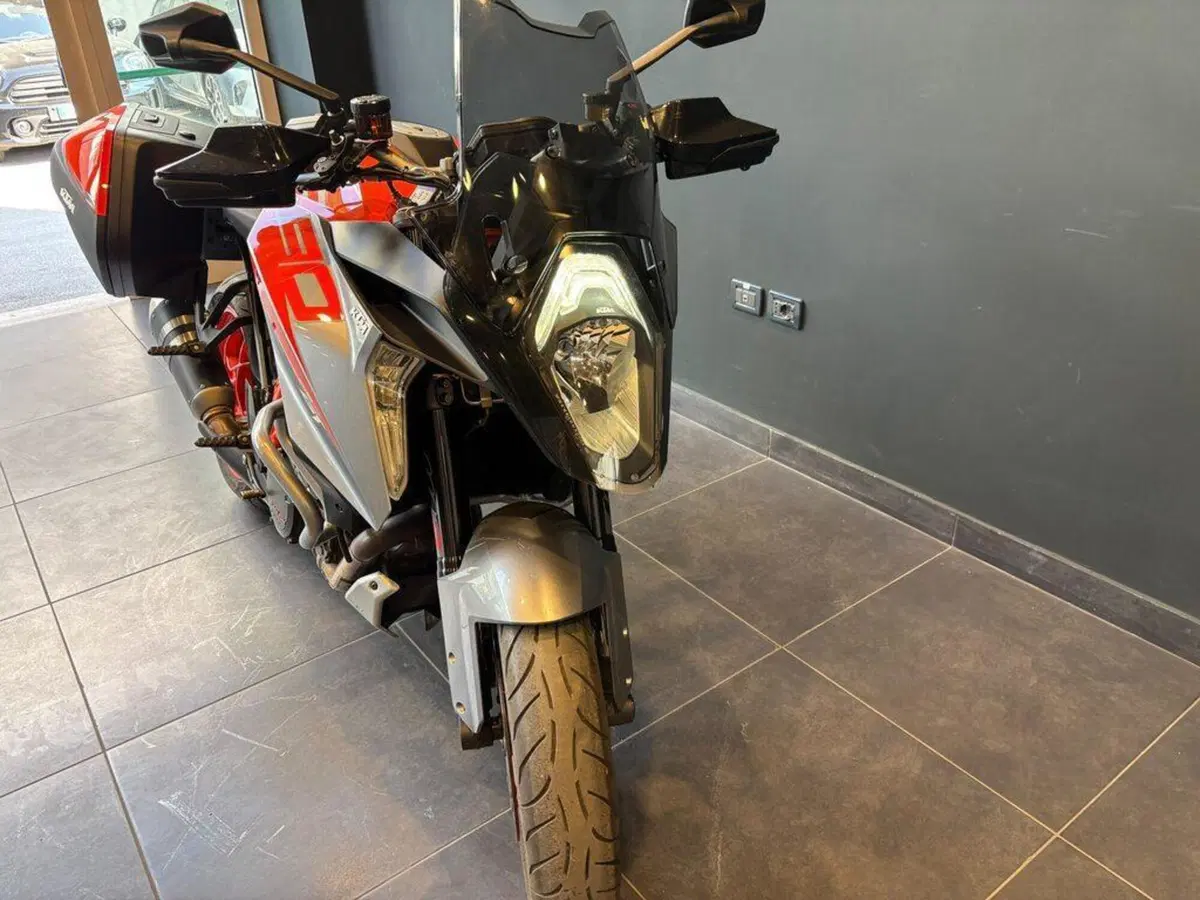 KTM 1290 Super Duke GT ABS (2016 - 18) (5)