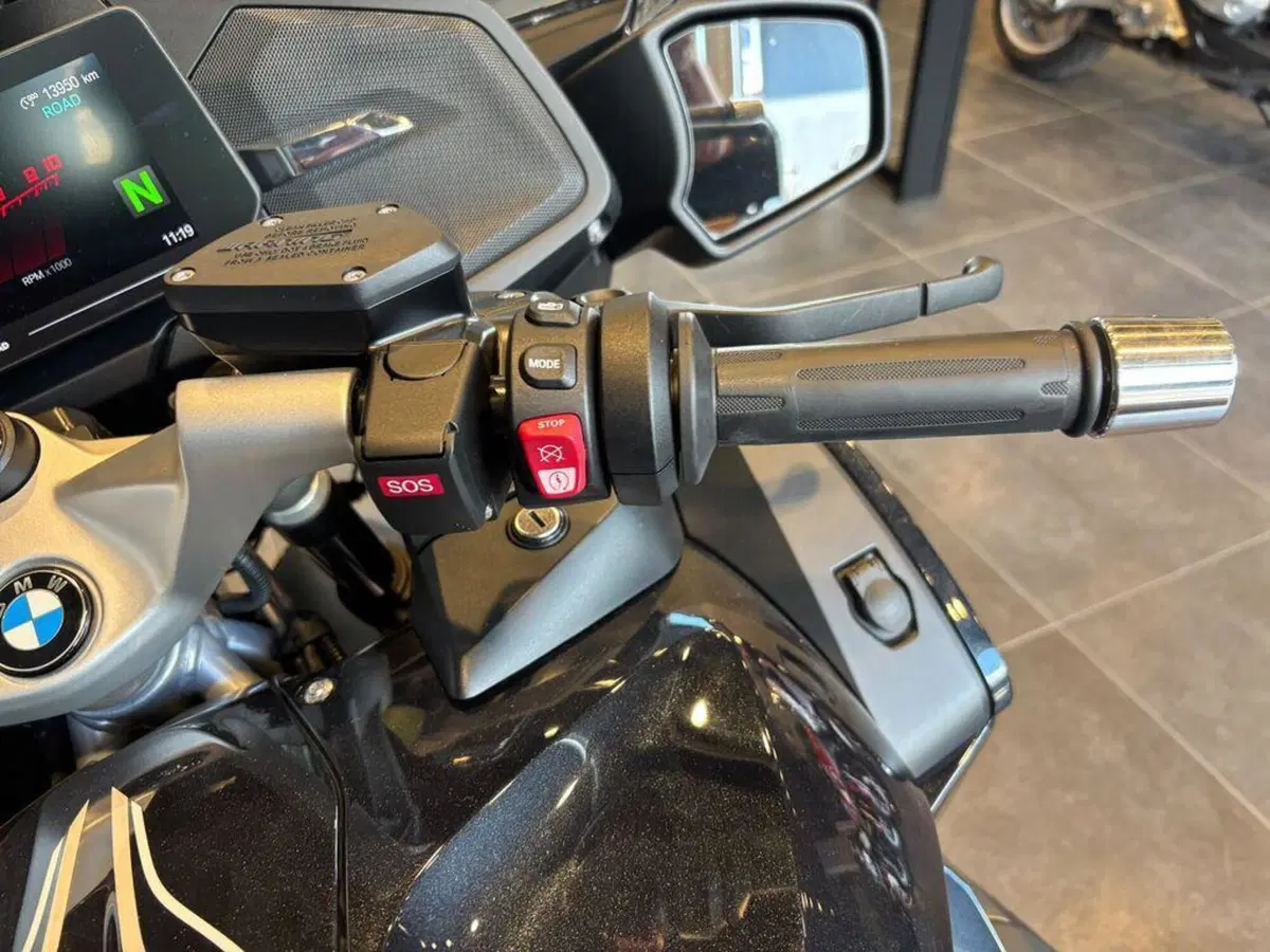 Bmw R 1250 RT (2021 - 25) (8)