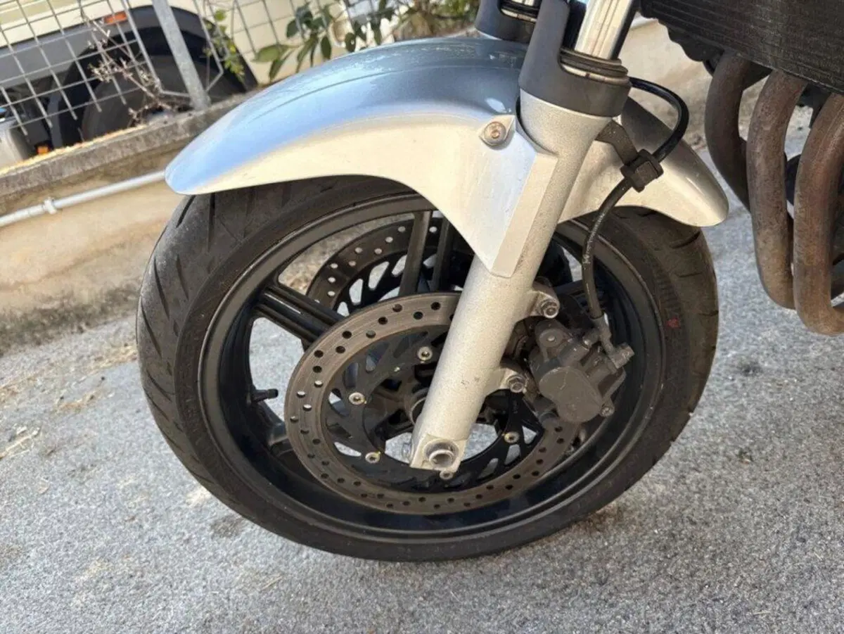 Honda CBF 600 (2004 - 06) (7)