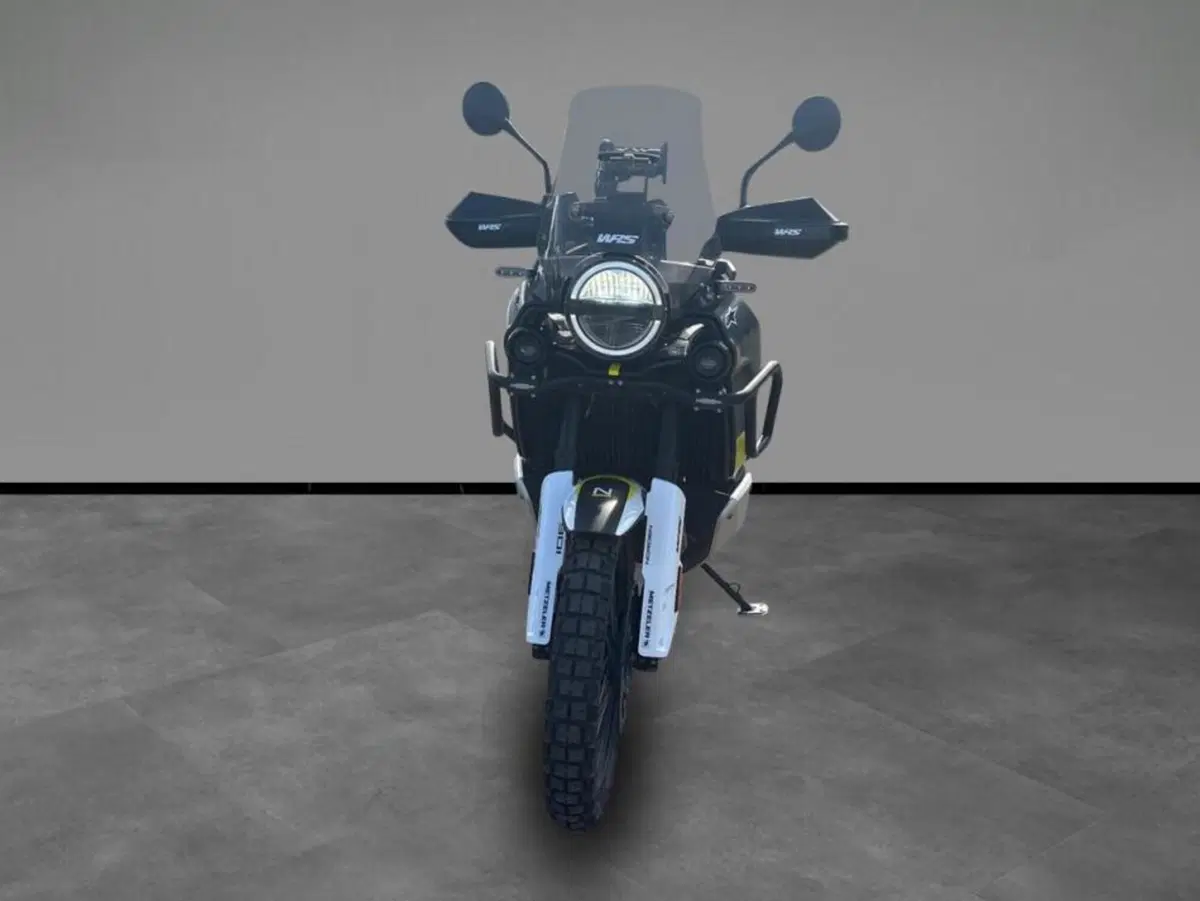Husqvarna Norden 901 (2022 - 26) (3)
