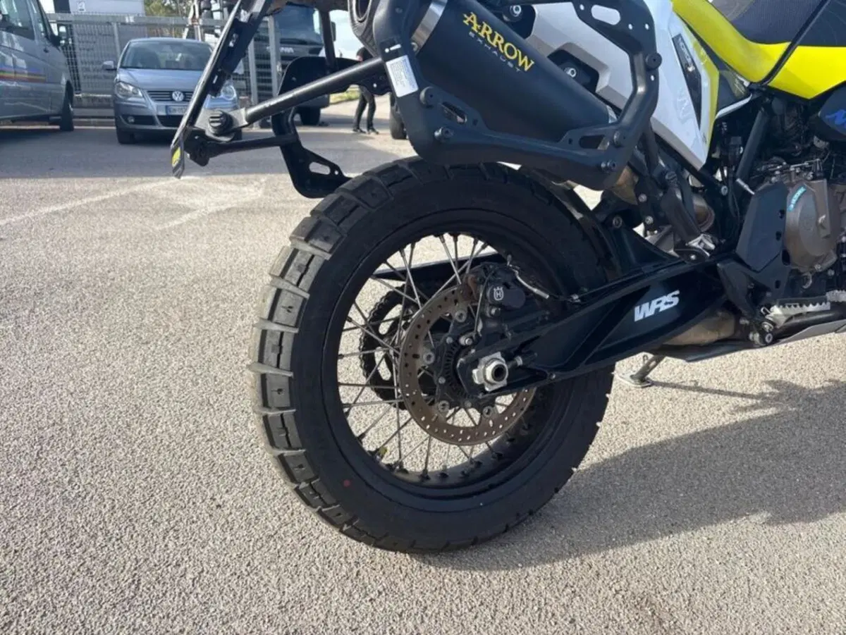 Husqvarna Norden 901 (2022 - 26) (9)