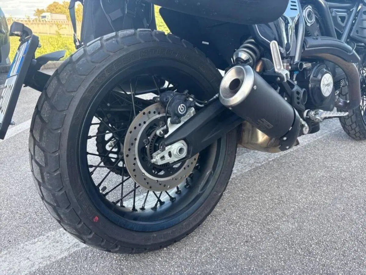 Ducati Scrambler 800 Nightshift (2023 - 24) (9)