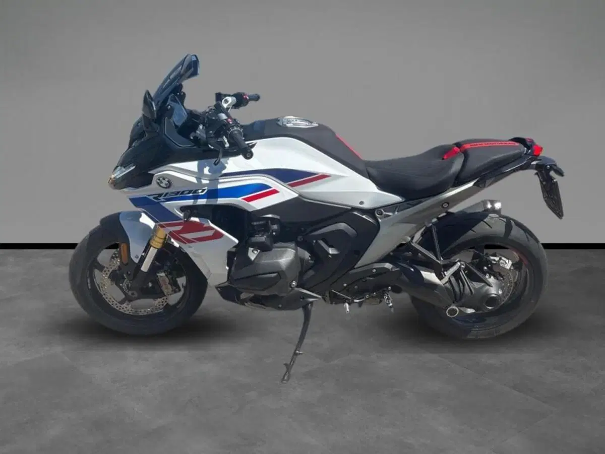 Bmw R 1300 RS (2026) (2)