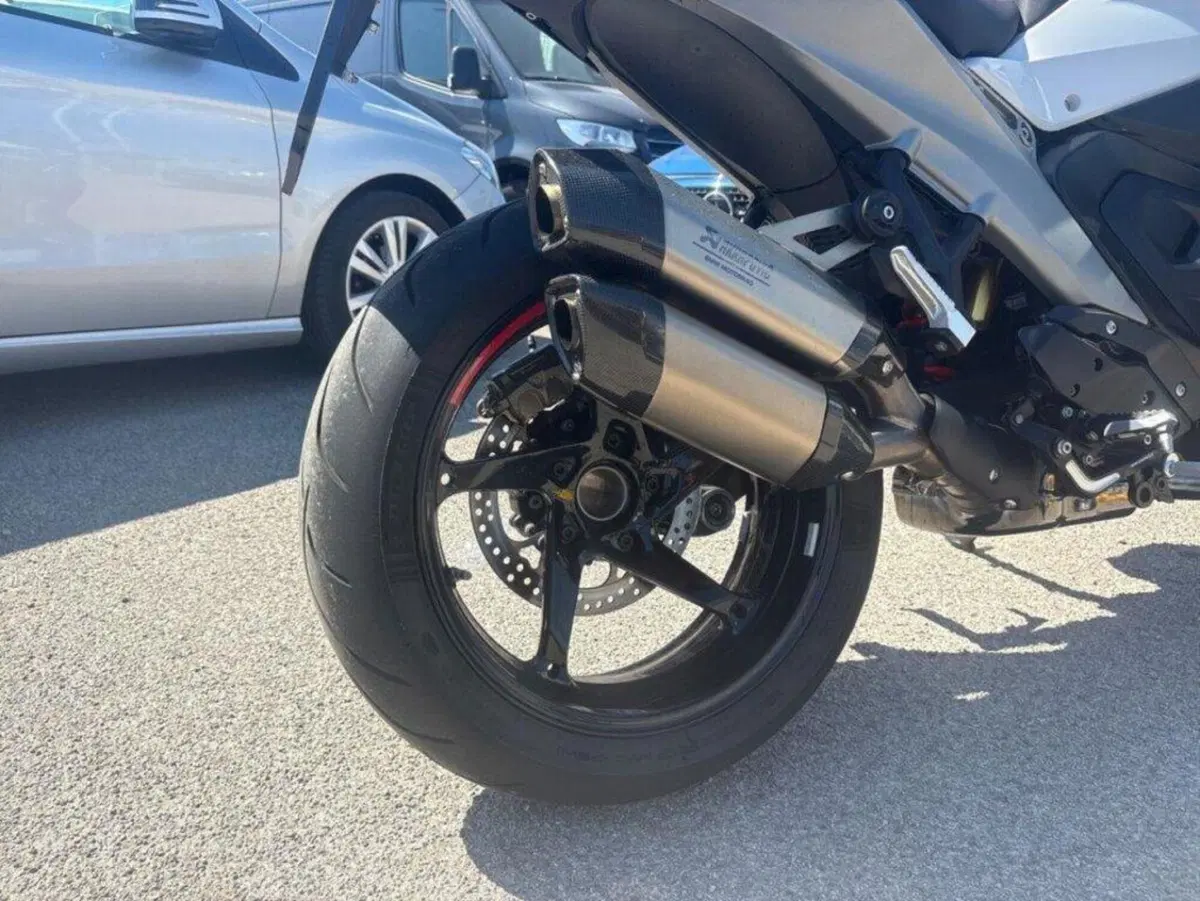 Bmw R 1300 RS (2026) (9)