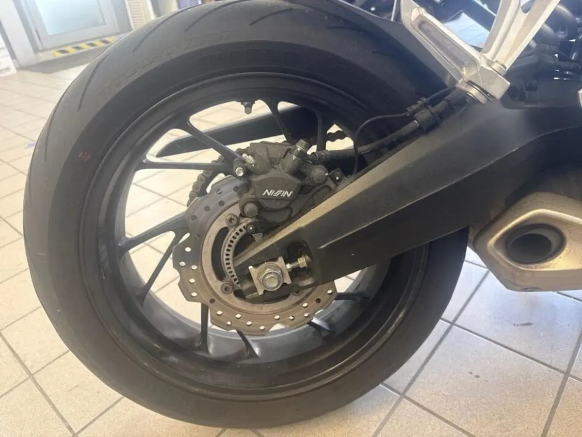 Honda CBR 650 F (2017 - 18) (8)