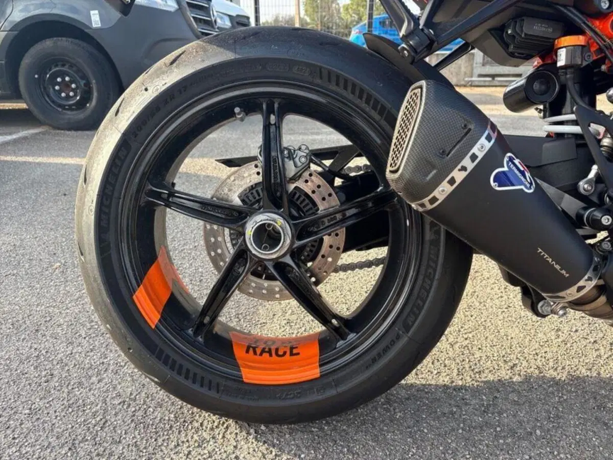 KTM 1390 Super Duke R EVO (2024 - 26) (8)