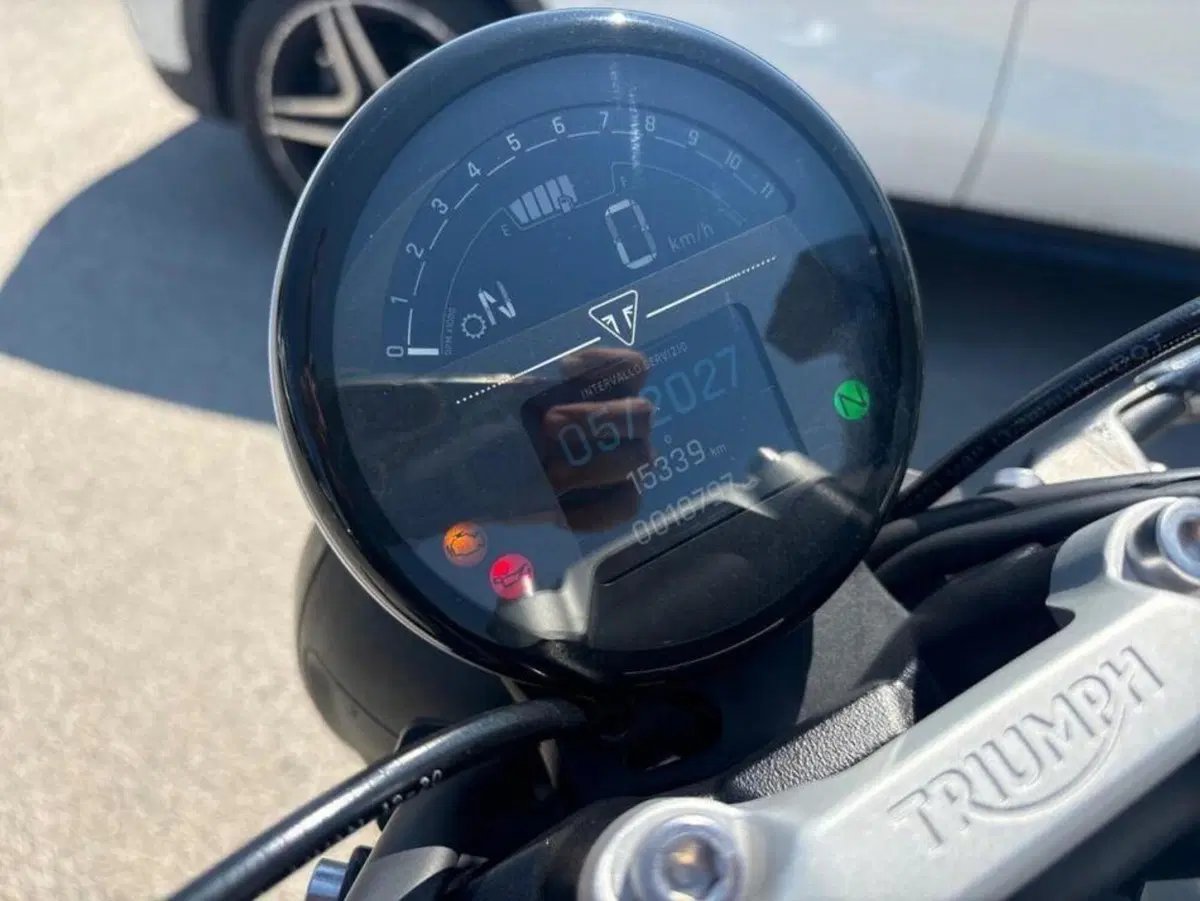 Triumph Trident 660 (2021 - 24) (5)