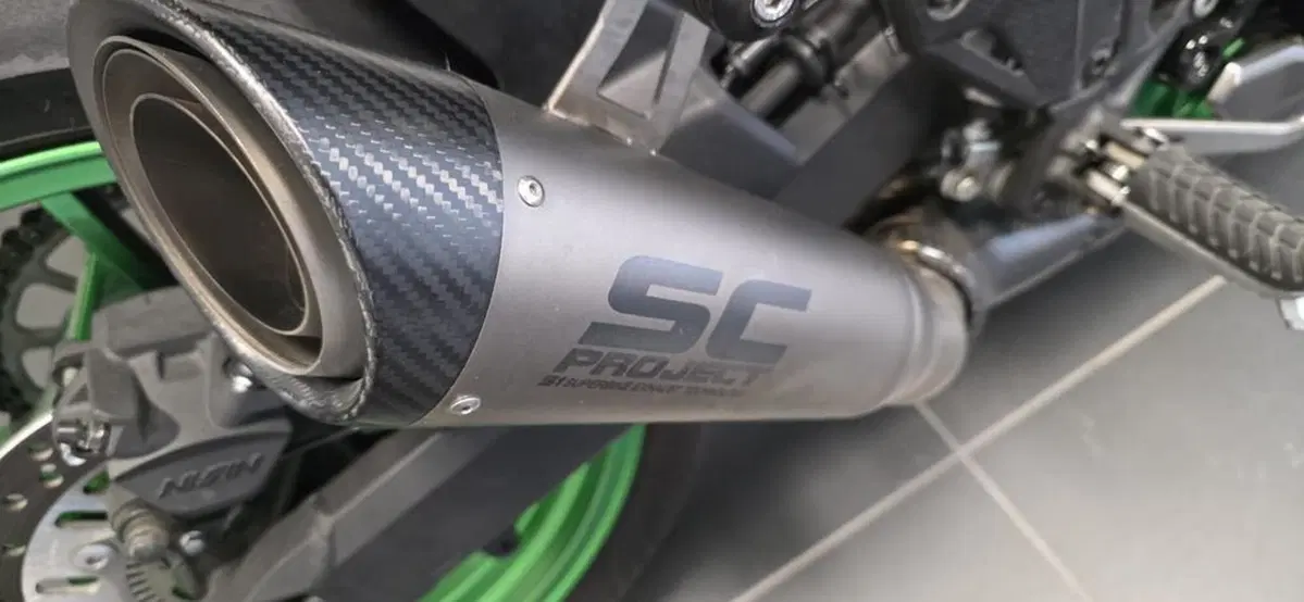Kawasaki Z 900 SE (2025 - 26) (6)