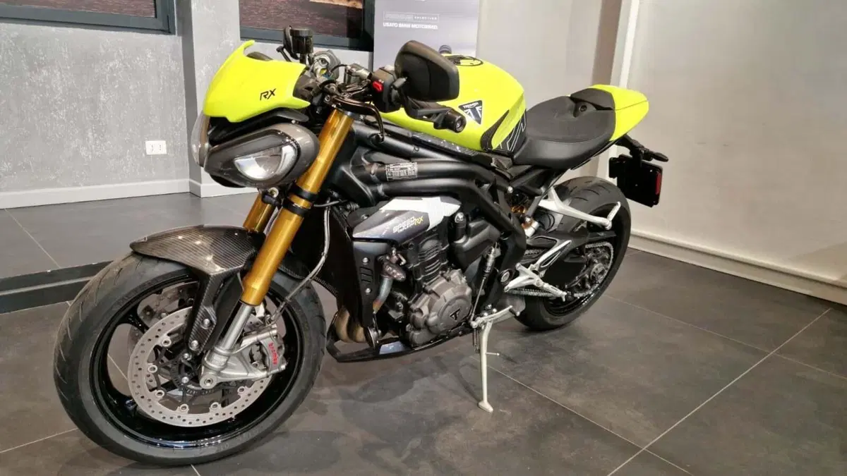 Triumph Speed Triple 1200 RX (2025 - 26) (2)