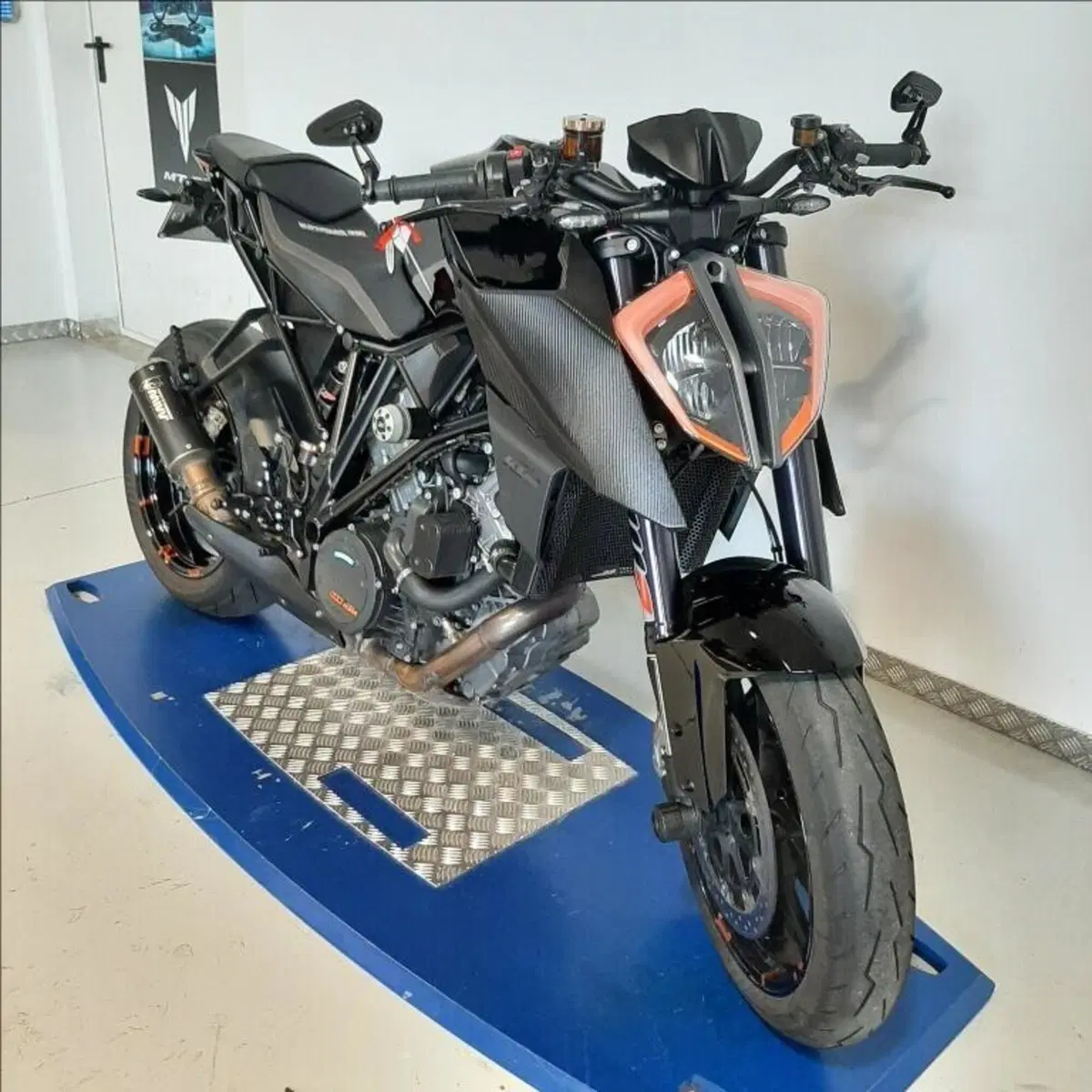 KTM 1290 Super Duke R ABS (2017 - 18) (2)