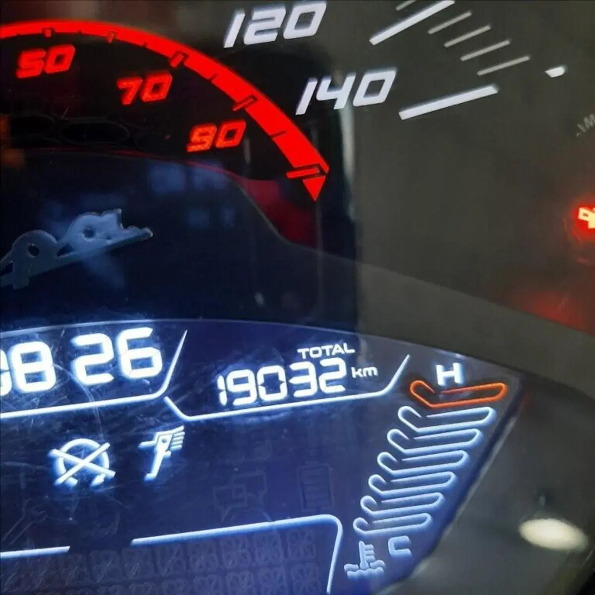 Vespa GTS 300 Super (2023 - 24) (12)