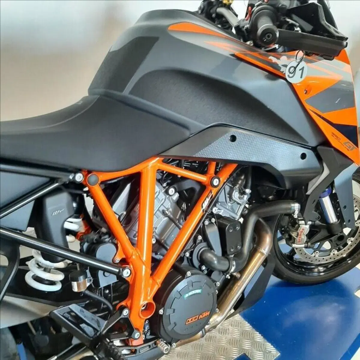 KTM 1290 Super Duke GT (2022 - 25) (10)