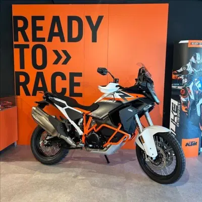 KTM 1390 Super Adventure R (2026) nuova